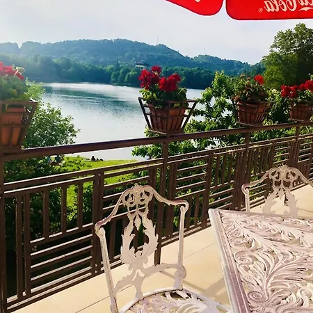 Guest house Penzion Pri Jazere