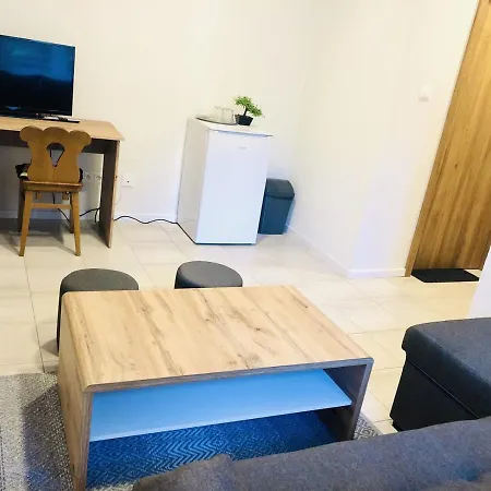 Pri Jazere, Omad Affittacamere Banská Štiavnica