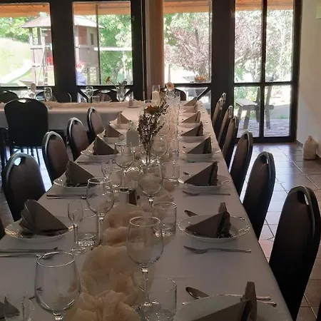 Guest house Penzion Pri Jazere