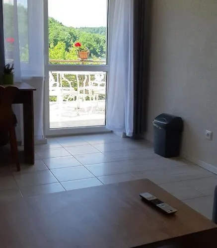 Pri Jazere, Omad Maison d'hôtes Banská Štiavnica